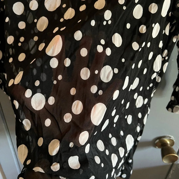 APT 9 see through 3/4 sleeve top. Sz M. - Picture 2 of 5